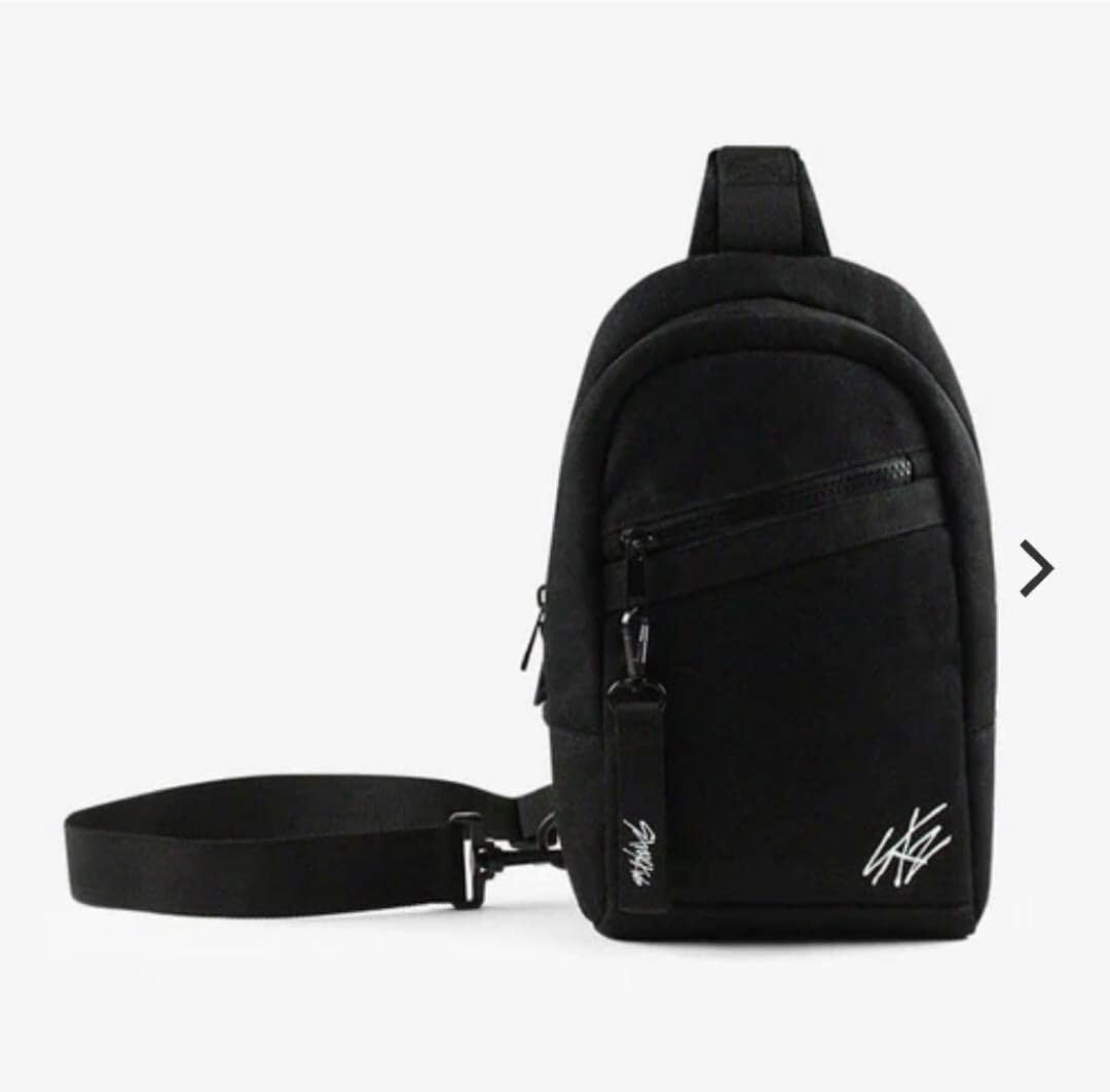 straykids maniac メッセンジャーバッグ s-l400.jpg