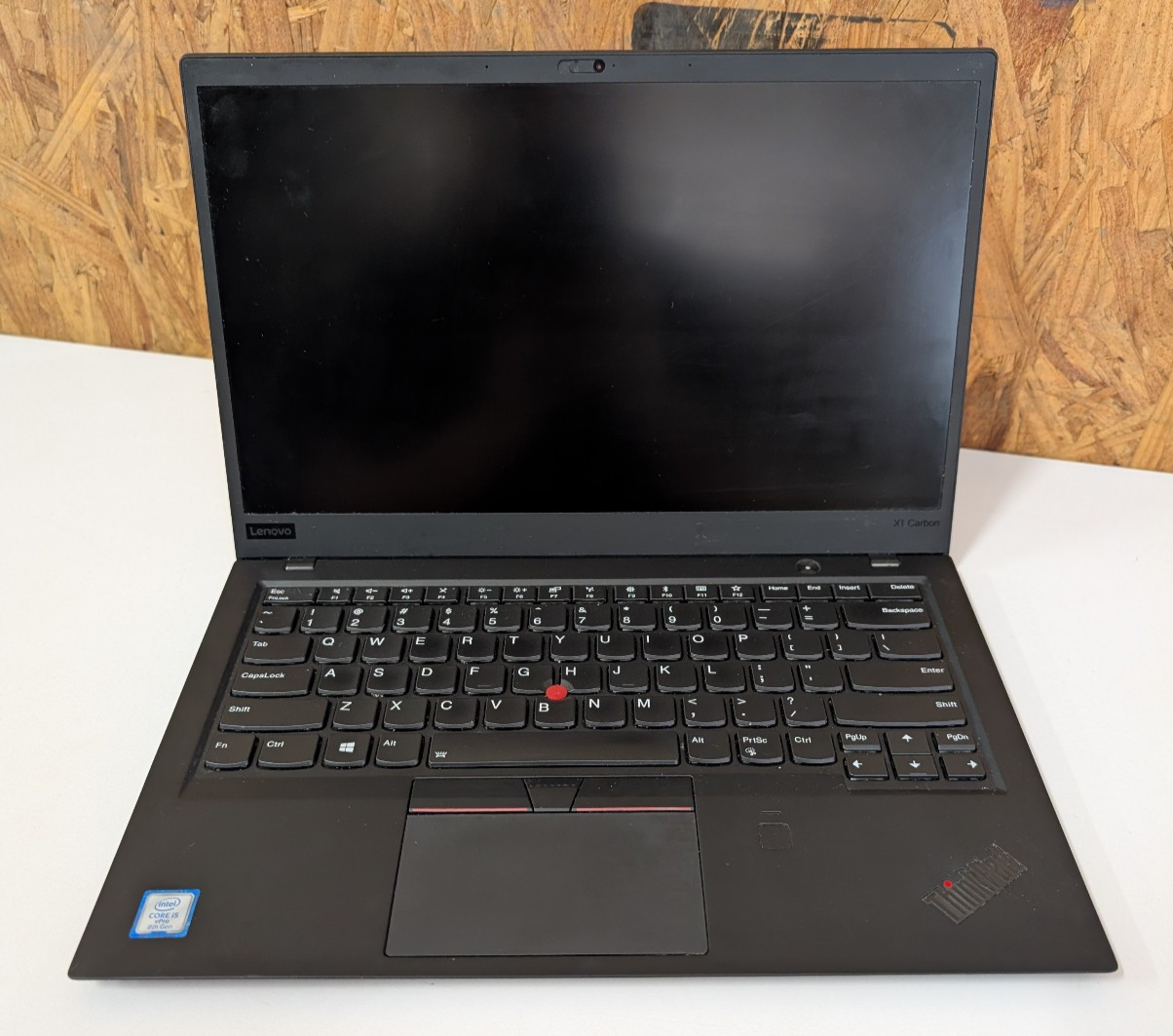 Lenovo ThinkPad X1 Carbon 6th Gen i5-8350u @ 1.7GHz 8GB RAM
