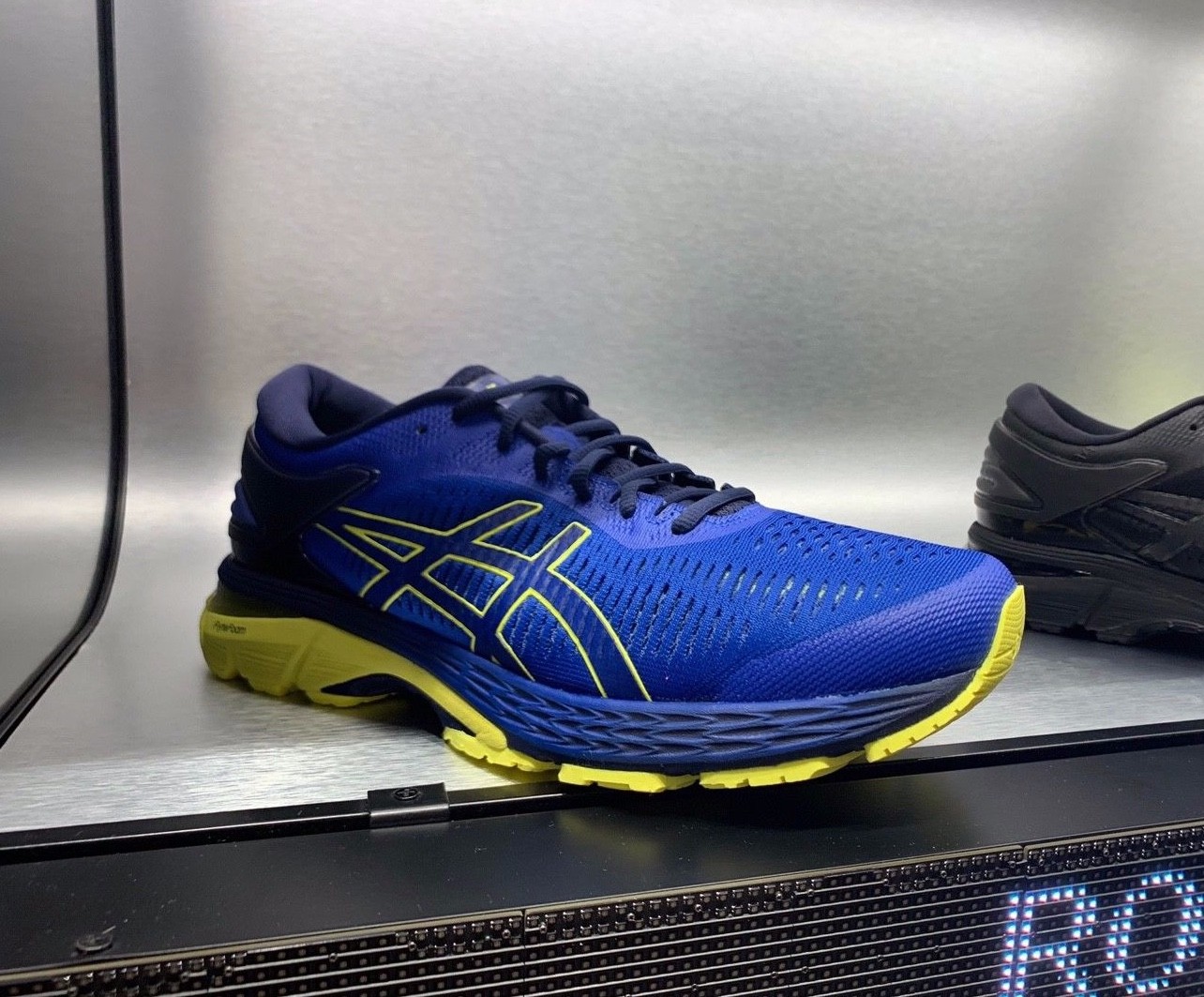 asics kayano 25 2016