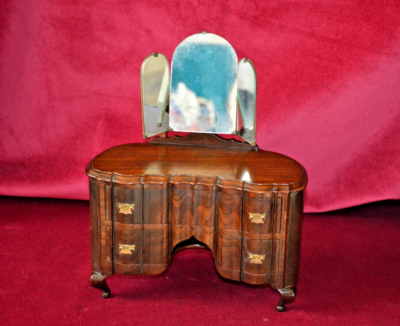 Kidney shaped deals dressing table ebay