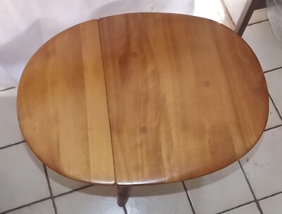 Mid Century Maple Drop Leaf Side Table / End Table