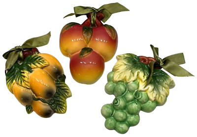 Ceramic 3D Vegetable/Fruit Wall Hangings Decorations -Set of 3 Apples Grapes Etc
