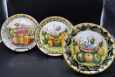 Sin Plomo Mexico Set of Three Hand Painted Pottery Wall Plates