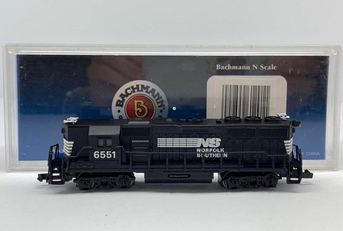 美品 Bachamann N Scale GP 50-SANTA FE 8759 PRE-OWNED