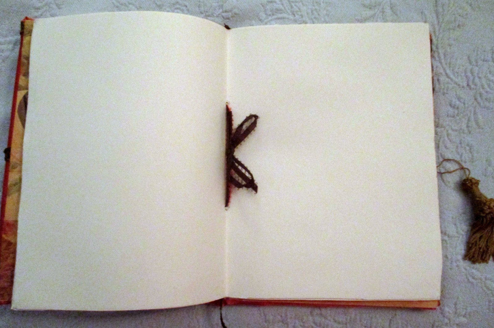 Journal Diary Smash book Sketchbook Satin Ribbons Beads & tassel BEAUTIFUL