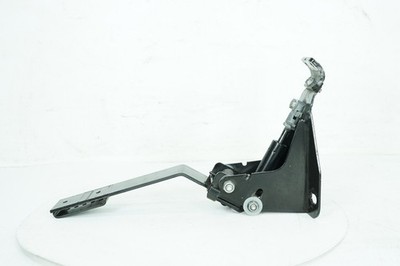 2010 Harley Touring Electra Glide OEM Adjustable Rider Backrest Lift Mount