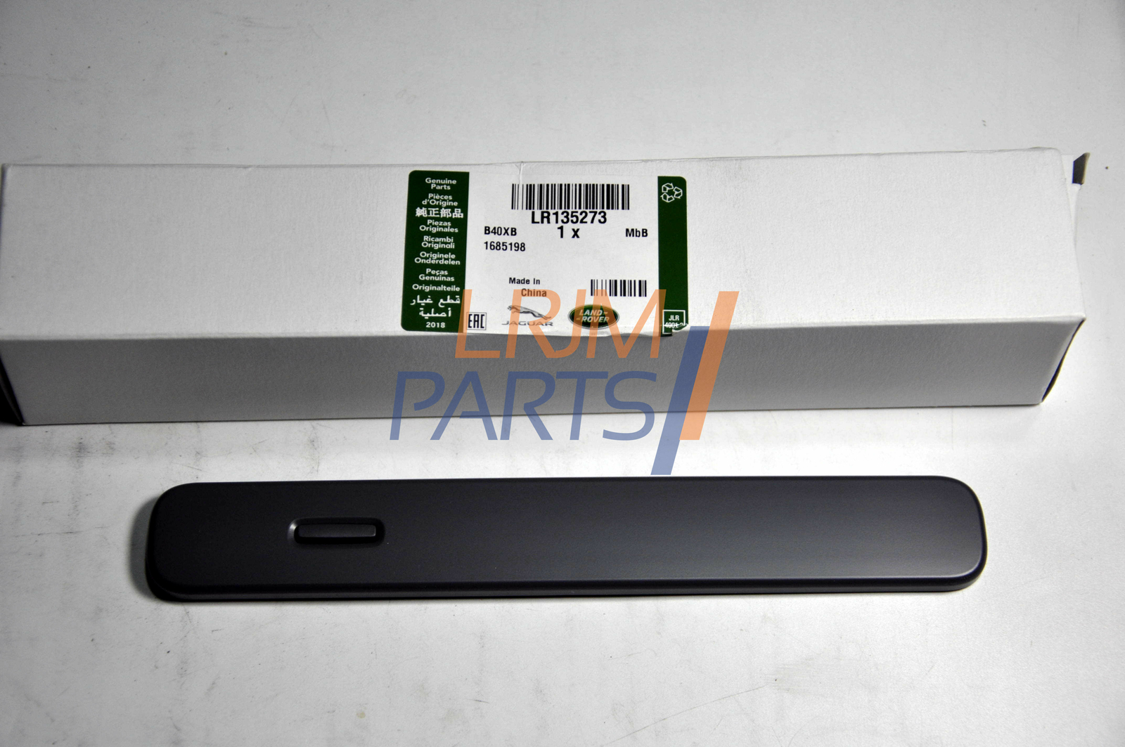 Genuine Range Rover Velar FRONT DOOR HANDLE COVER LH Primed