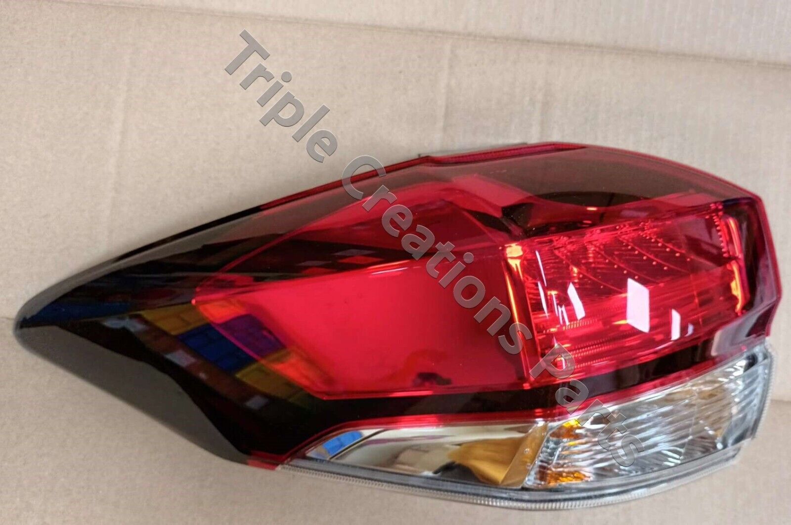 TOYOTA GENUINE 81560BZ490 LAMP ASSY, REAR COMBINATION, LH TOYOTA GENUINE 81560BZ490 LAMP ASSY, REAR COMBINATION, LH