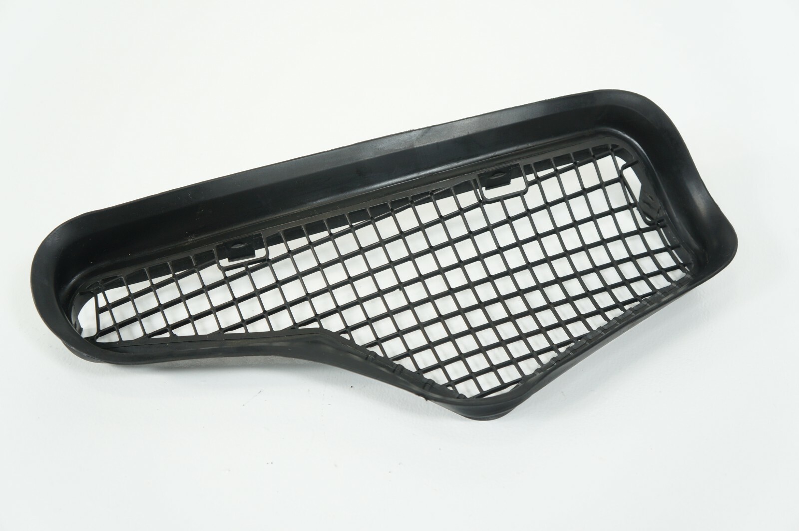 07-2014 mercedes w216 cl550 сl600 cl65 ac air intake grill net windshield crawl