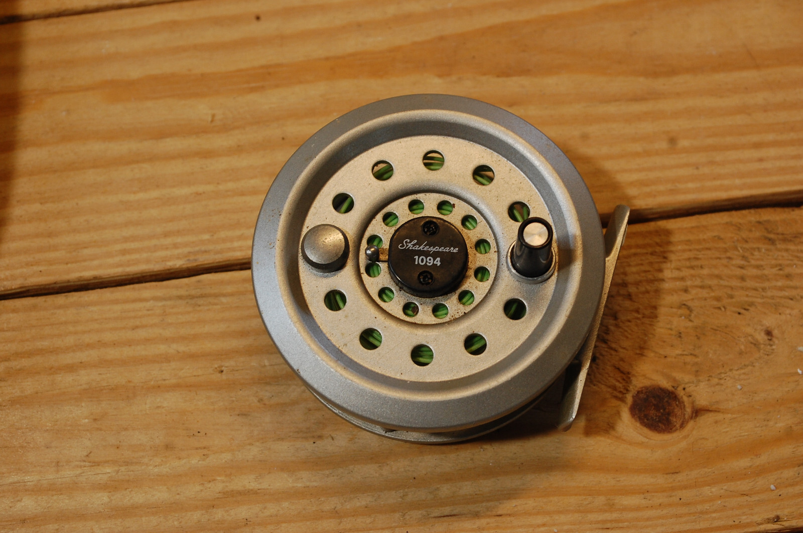 Shakespeare 1094 fly fishing reel