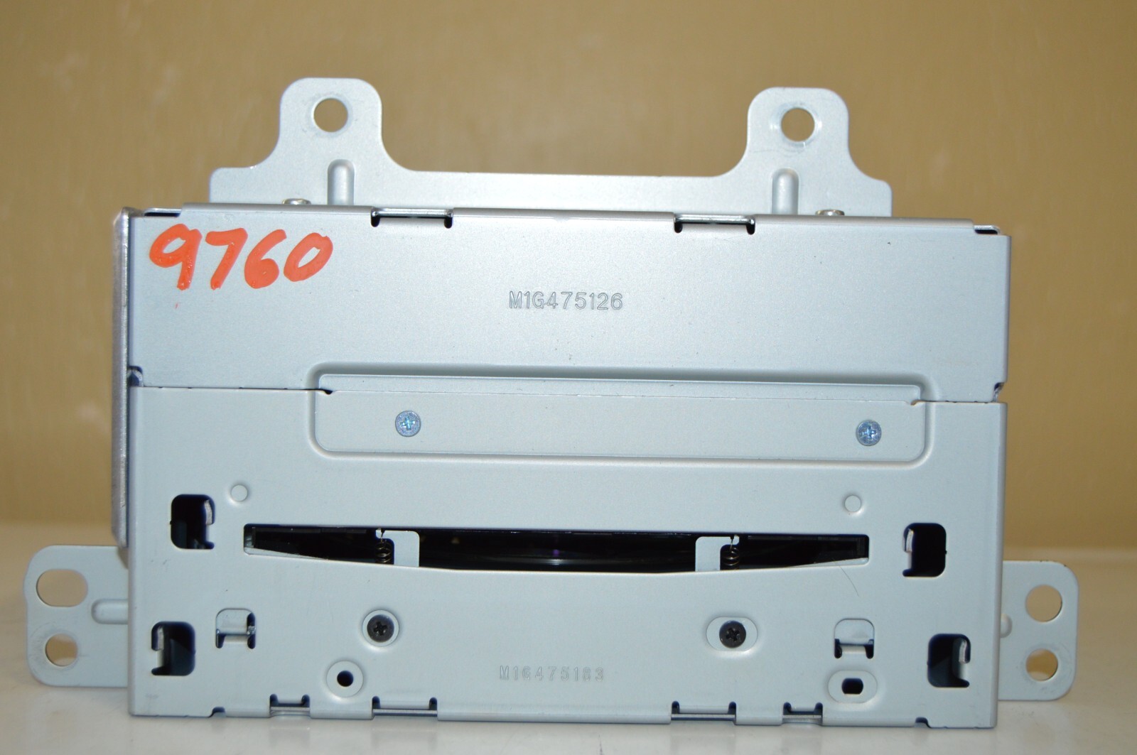 10 11 12 Chevy Cruze Equinox Camaro factory CD player radio 10 11 12 Chevy Cruze Equinox Camaro factory CD player radio