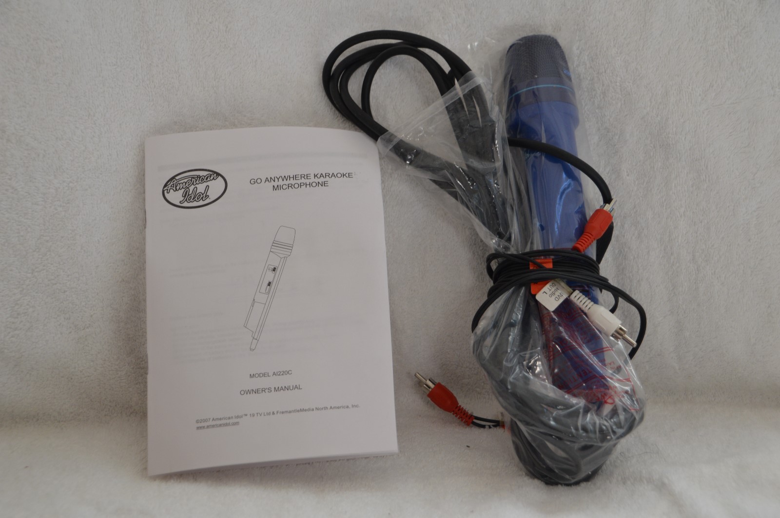 American Idol Go Anywhere Karaoke  A1220 ~ Convert DVD Player to Karaoke Machine