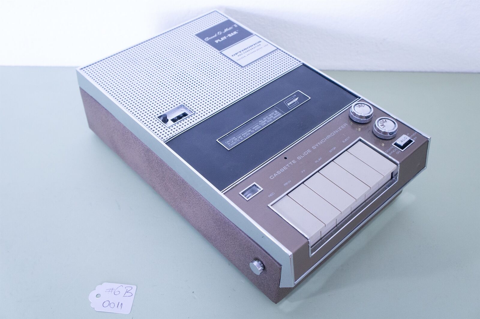 Optisonics Sound-O-Matic II Play-Bak Cassette Player / Synchro...