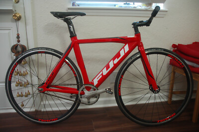 Bicycles Fuji Nelo S Cycles