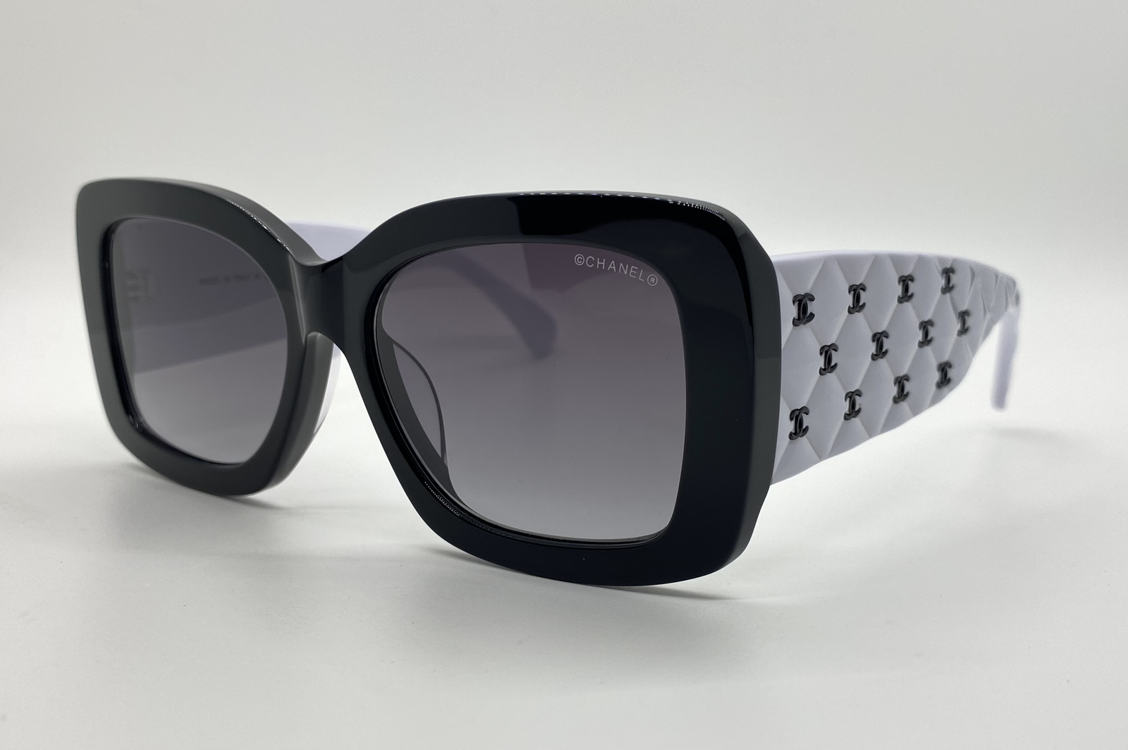 CHANEL サングラス　5483-A Black CC Sunglasses 5483-A – REDELUXE