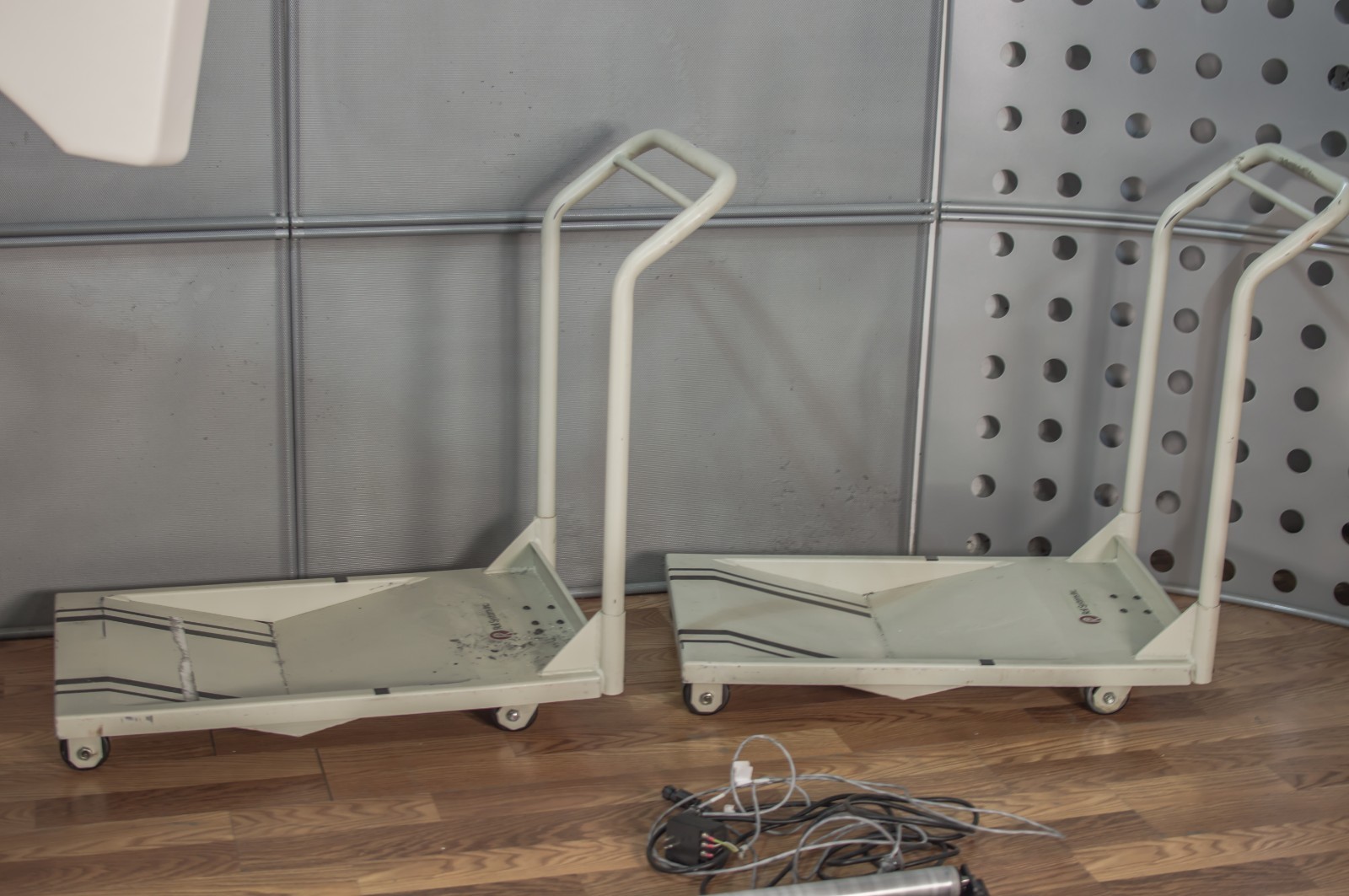 Lasermax Roll Systems 800174 Continuous Unwinder w/ Additional Parts