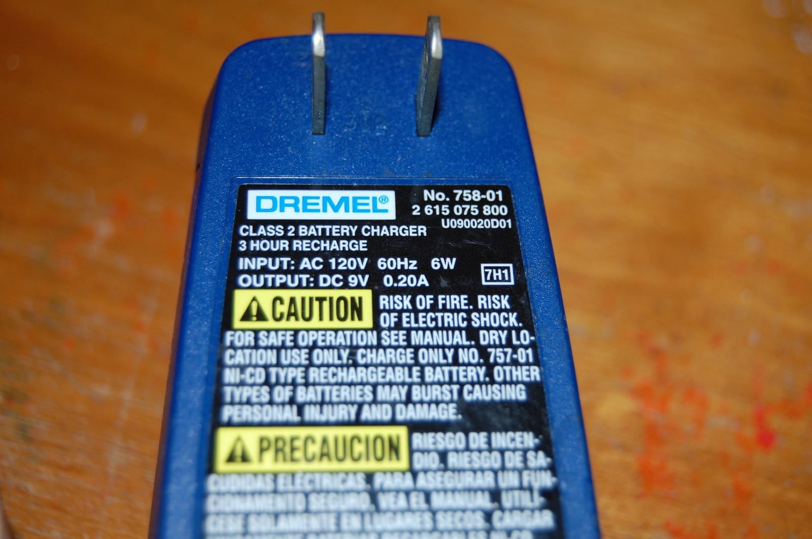 Dremel 7.2 Volt 3-Hour Battery Charger # 758-01