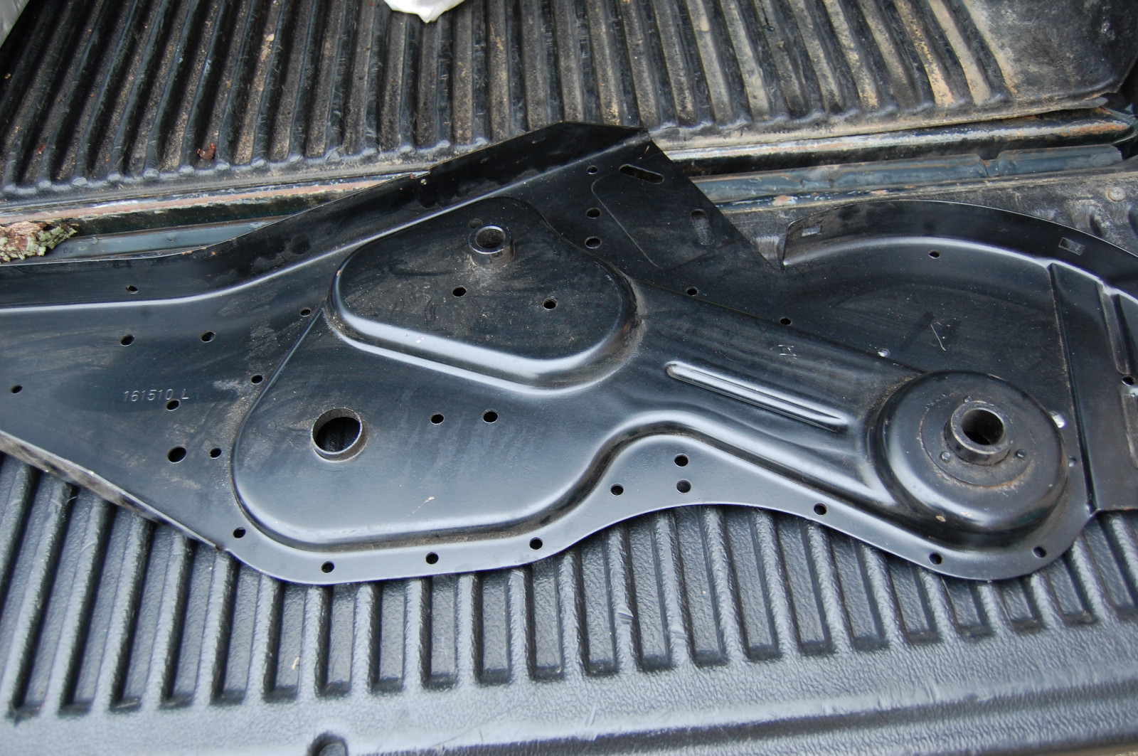 AYP Genuine OEM Tiller Gearcase LH 161510 NEW Small Engine