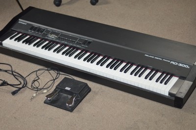Digital Roland Digital Piano