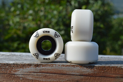 Rainskates 57X STINGER , Round Cut old school skateboard wheels