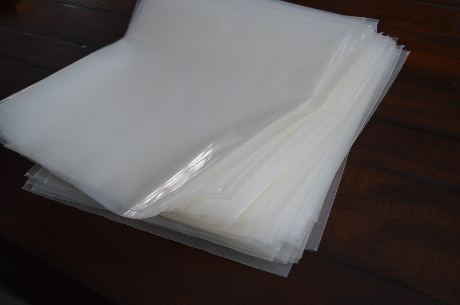 100 Plastic LP Outer Sleeves 4 MIL Heavy-Duty Vinyl 12