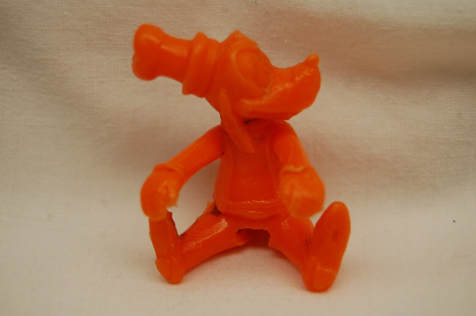 Nabisco Wheat & Rice Honeys Disney GOOFY orange Vintage Cereal Spoon Sitter