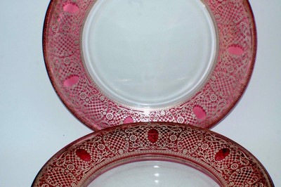 ANTIQUE BEAUTIFUL LARGE 10 1/4 INCH MOSER? CRANBERRY PLATE