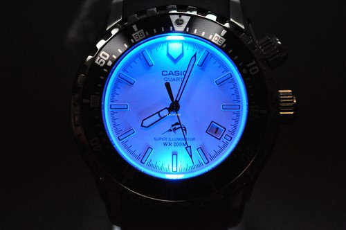 Pre-owned Casio Mdv-102-7av Black Casual Sports Watch With Analog Dial Code And Resin Band