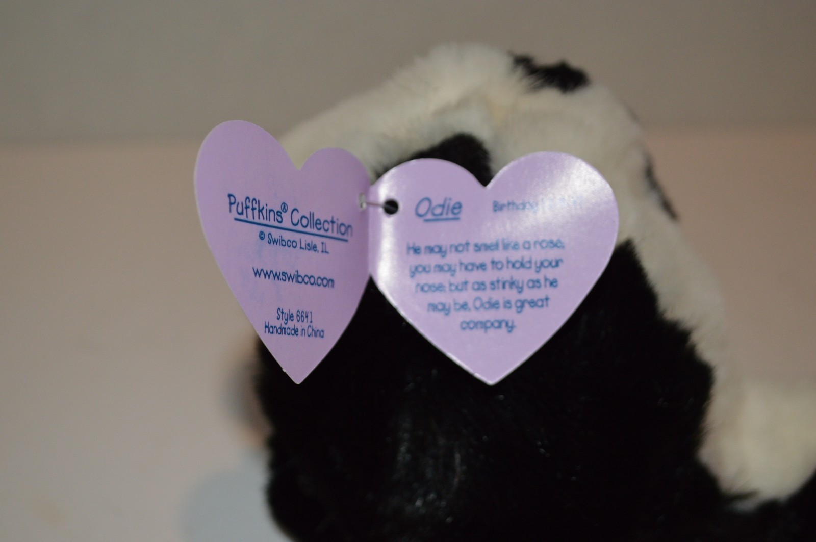 Odie A Skunk Puffkins Vintage Swibco NWT with BOX! 6641