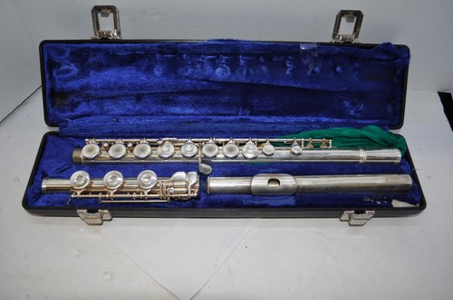 GEMEINHARDT 3SHB CUSTOM SOLID SILVER FLUTE