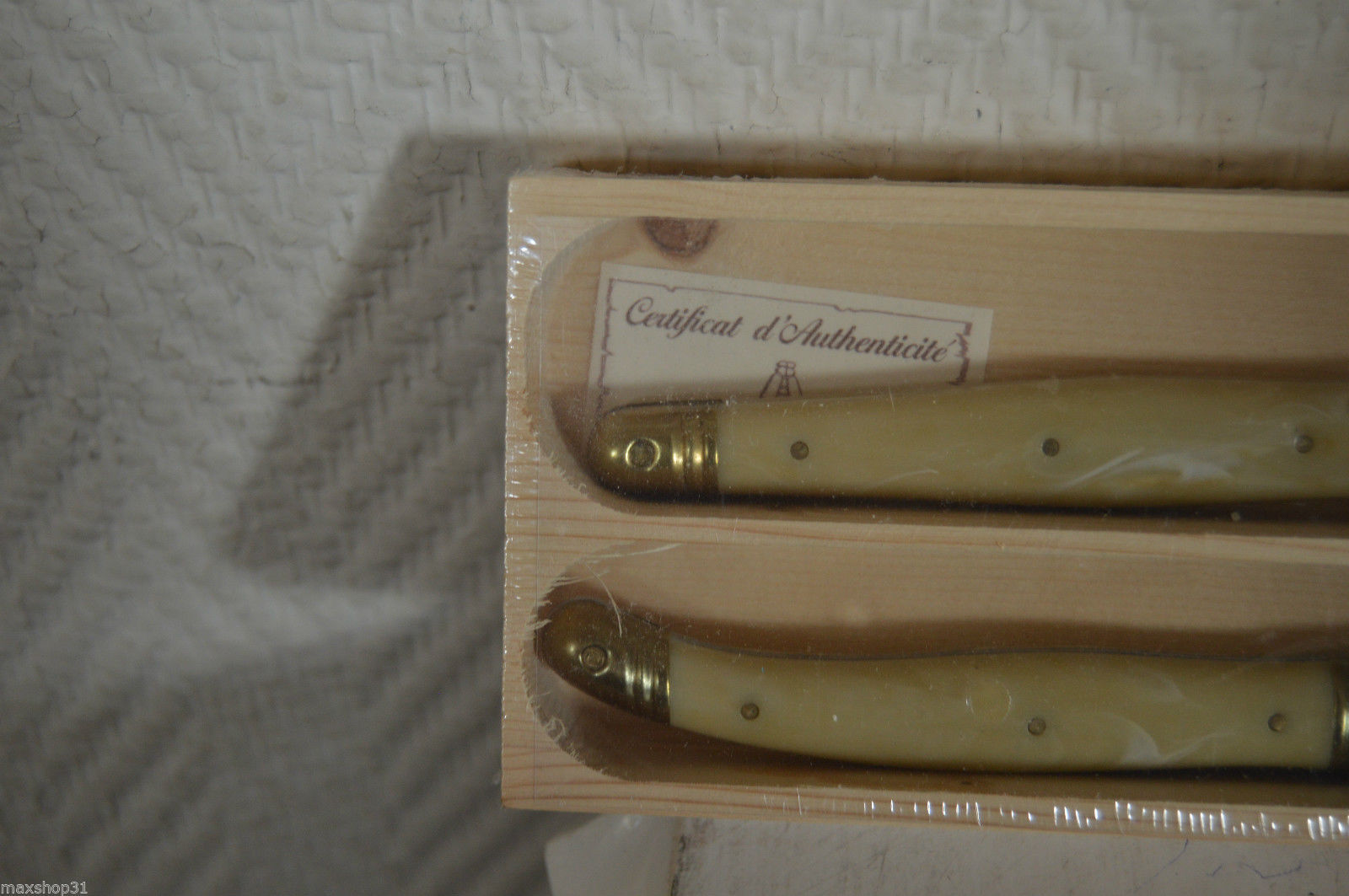 COFFRET SERVICE A DECOUPER LAGUIOLE COUTEAU+FOURCHETTE THIERS ACIER FRANCE NEUF