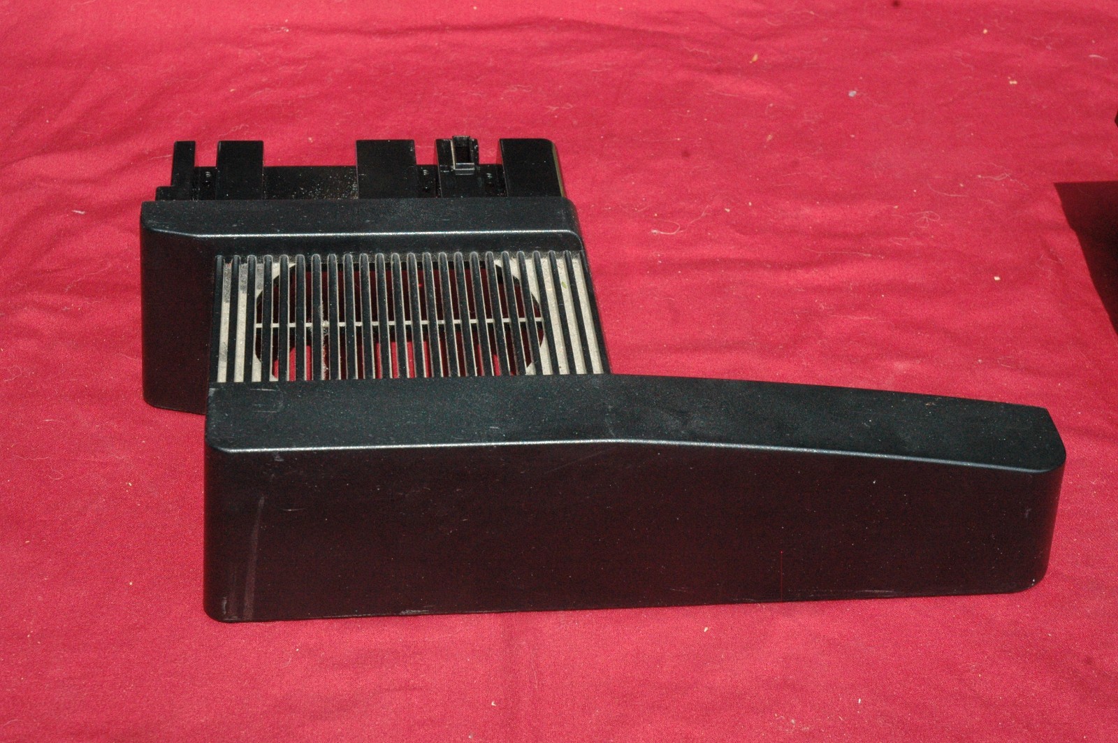 Roland EP-7 SIDE COVERS   NICE CONDITION
