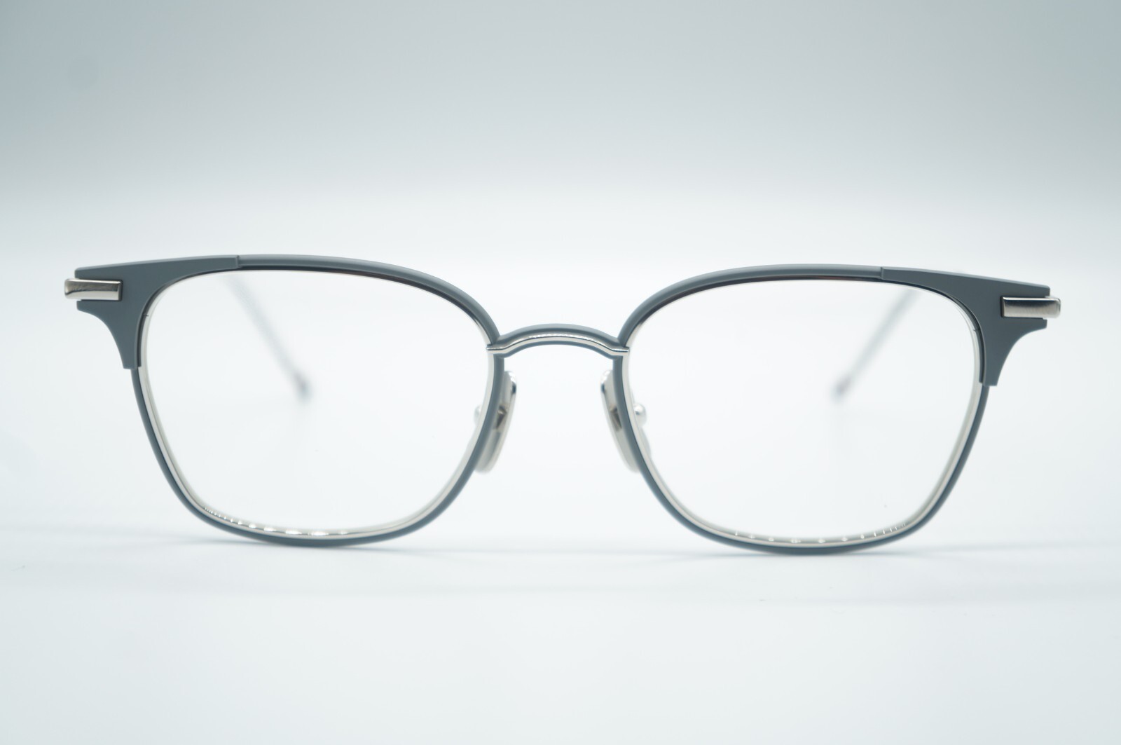 Pre-owned Thom Browne Tb-107-b-gry Slv Authentic Eyeglasses Frame Rx 51-19 In Clear