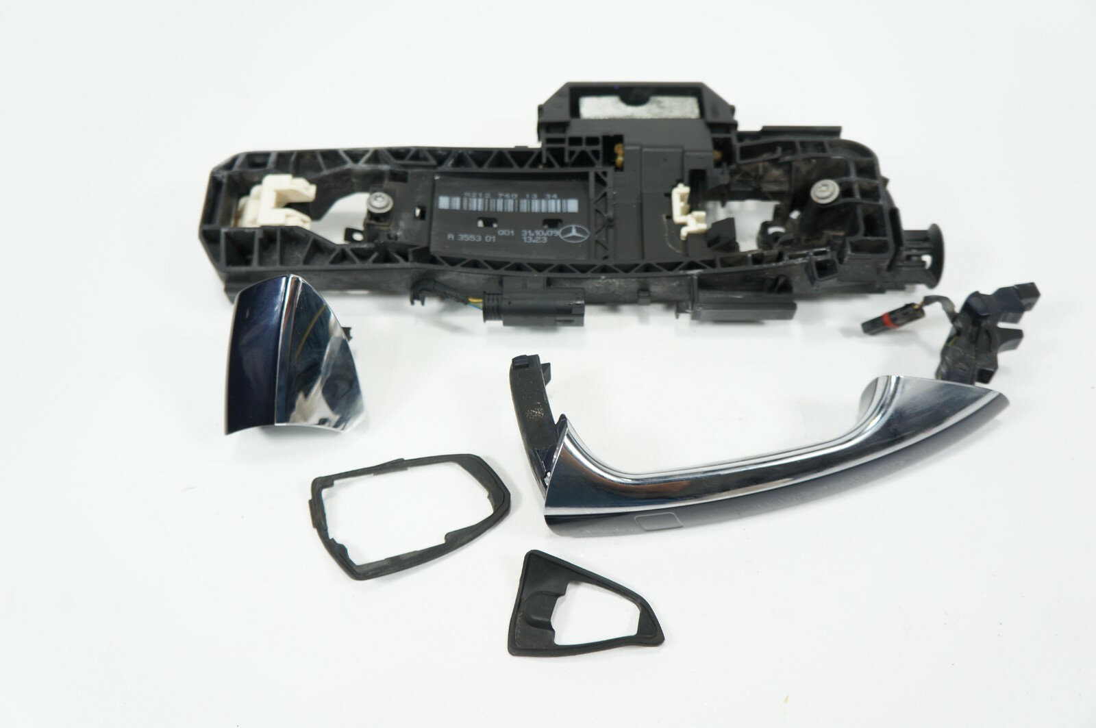 10-2013 mercedes w212 e350 e550 passenger side door handle comfort keyless BLUE
