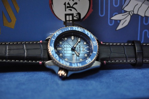 Pre-owned Seiko Sports 5 Srpj26k1 Automatic Demon Slayer 500pcs Limited Hashibira Inosuke