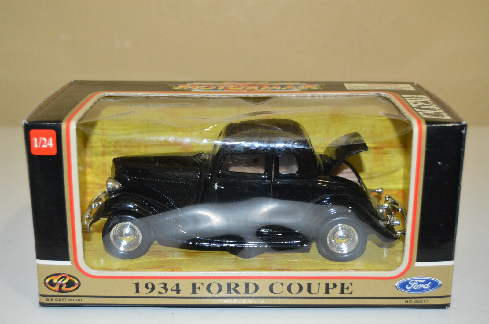 Motormax 1934 Ford Coupe BLACK 1:24 scale Die-cast