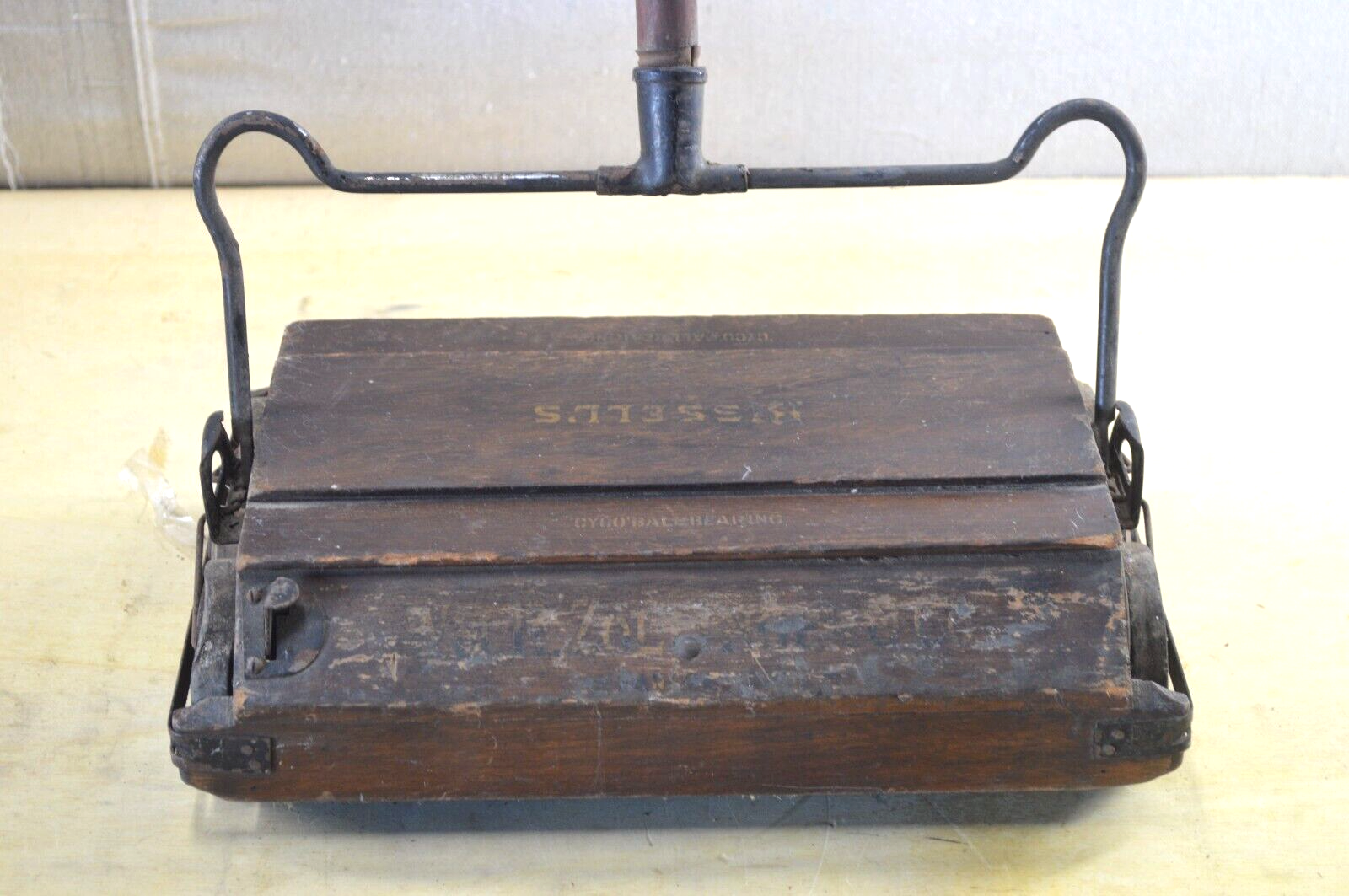 Vintage Antique Bissell Sweeper Wooden W.m.R Zollinger Co. Canton Ohio *RARE*