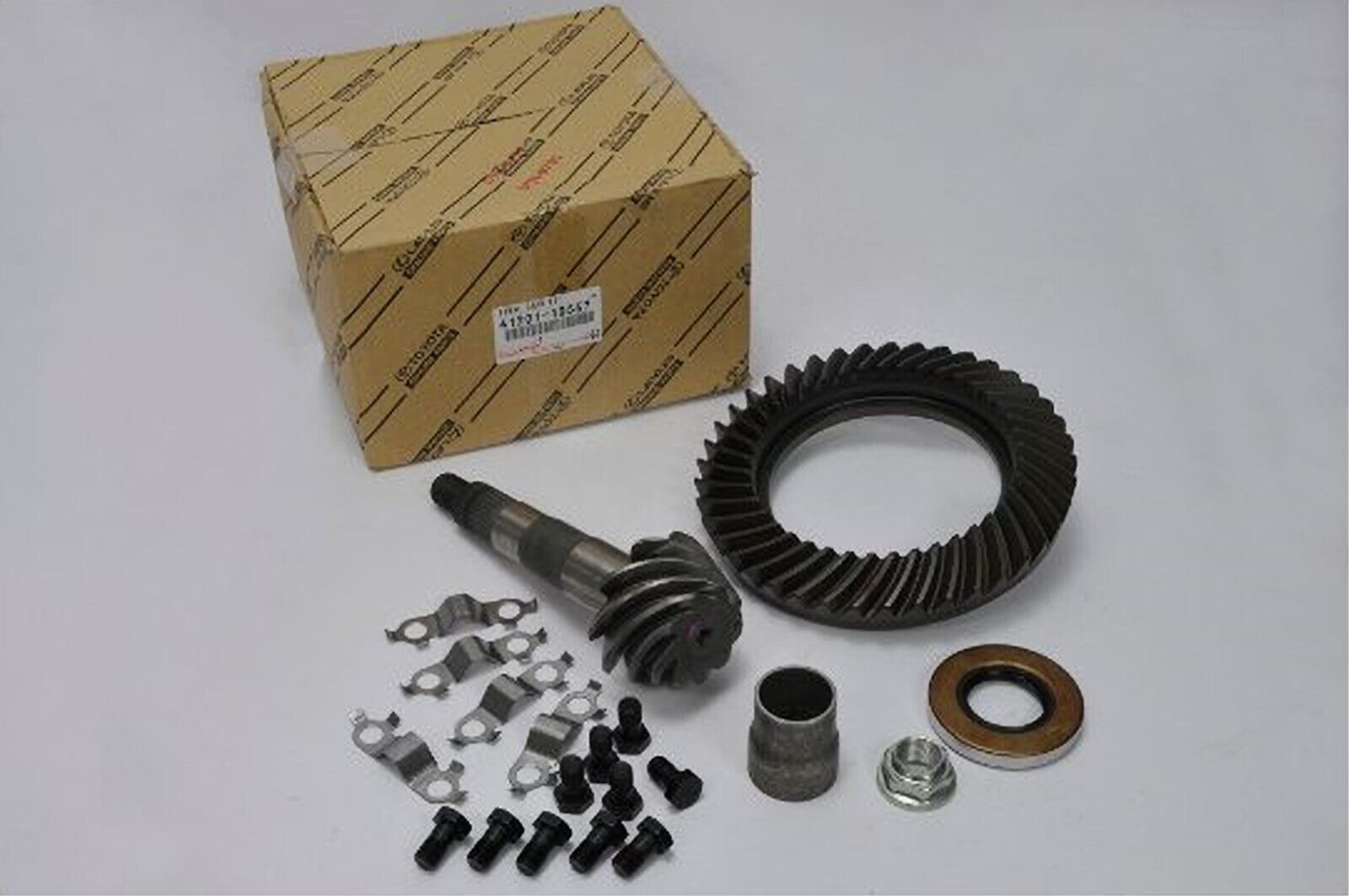 TOYOTA GENUINE FINAL GEAR KIT 4.556 86 ZN Supra JZA70 Chaser JZX80 641201-19557 TOYOTA GENUINE FINAL GEAR KIT 4.556 86 ZN Supra JZA70 Chaser JZX80 641201-19557