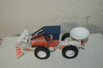 ENGIN TRACTEUR CHASSE NEIGE ESALEUSE COMPACT 390 JOAL DIE CAST 1/43 DENEIGEUSE