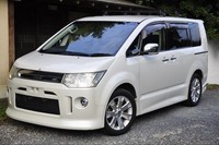 2010 Mitsubishi Delica D5 4WD ROADEST MPV Petrol Automatic