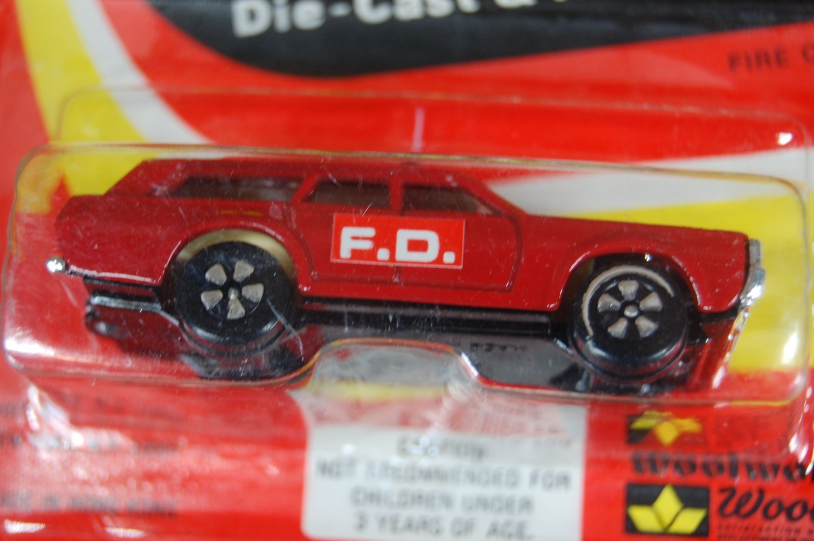 1970s Woolworth Woolco Peelers Fire Chief SUV Truck Die Cast Unpunched Card
