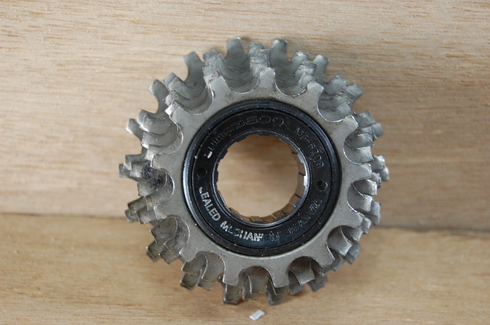 Shimano 600 6-Speed Freewheel / MF-6208 / 13t - 18t