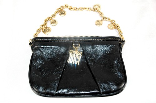 Juicy Couture チャーム付きチェーンミニバッグ クラッチバッグ Juicy Couture チャーム付きチェーンミニバッグ クラッチバッグ