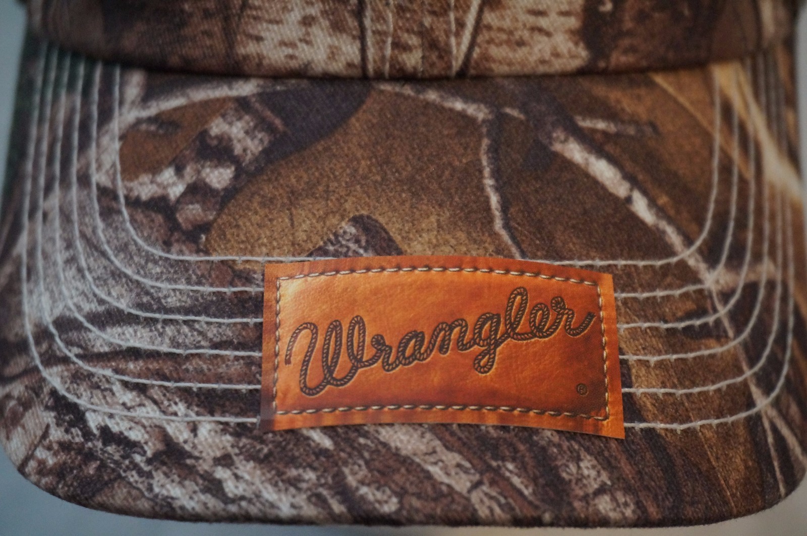 WRANGLER Realtree Camo Mesh Trucker Hat Cap One Size NWT