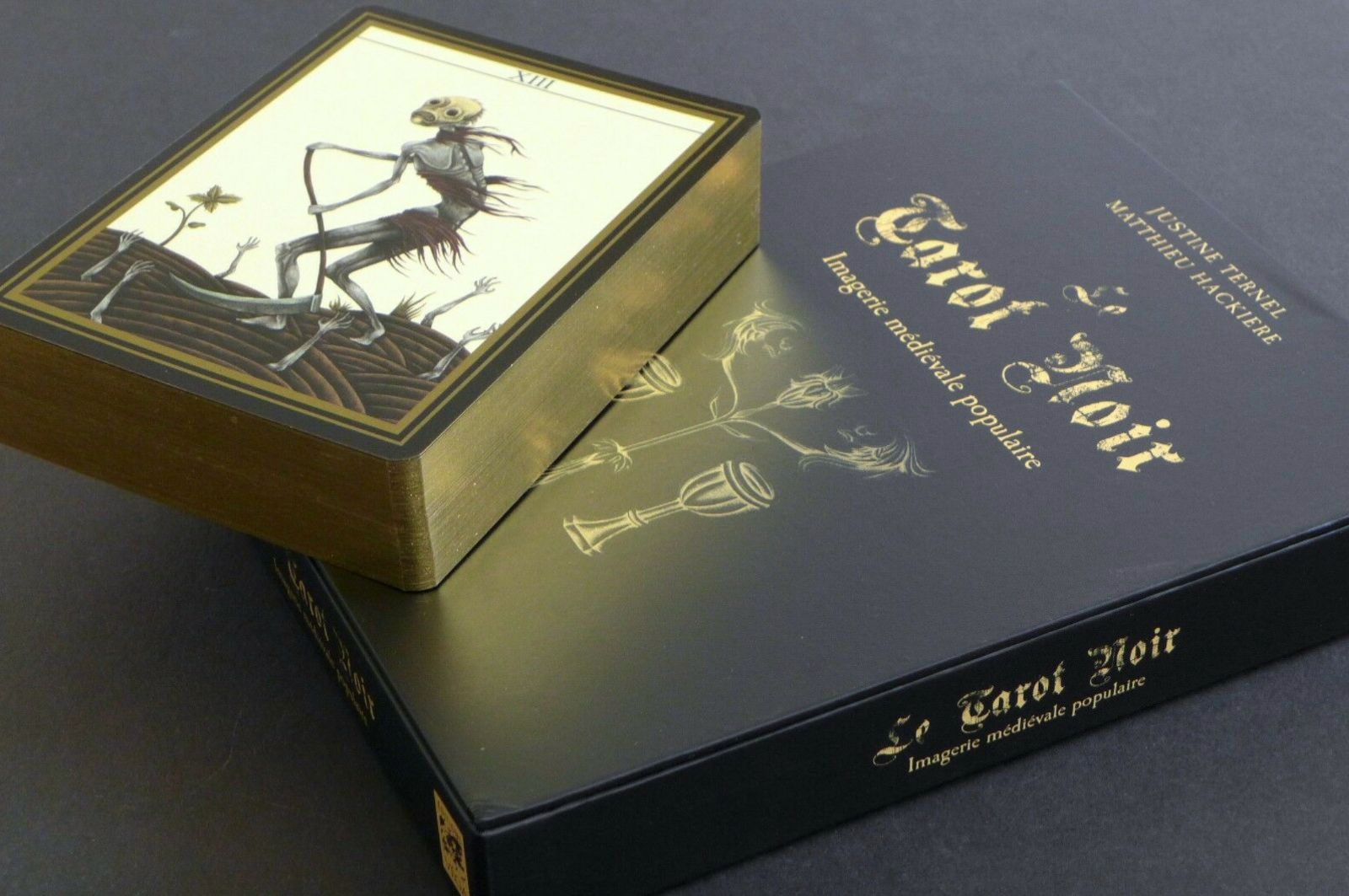 Таро нуар. Карта таро смерть. Таро noir галерея. Oxsana noir taro. Le tarot noir галерея.