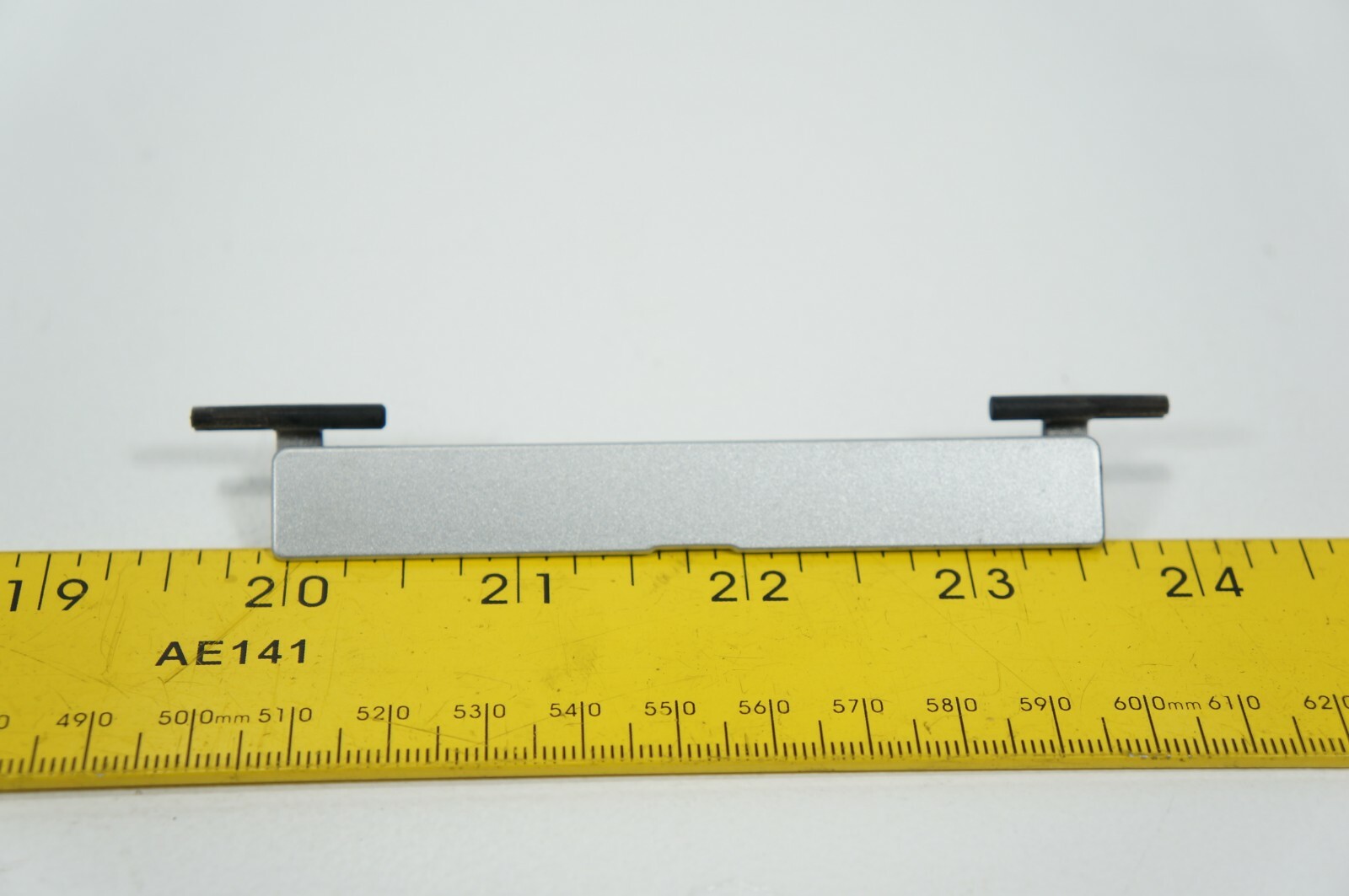 2010-2013 mercedes w212 e550 e350 REAR roof rack plug top cover hinge cap silver