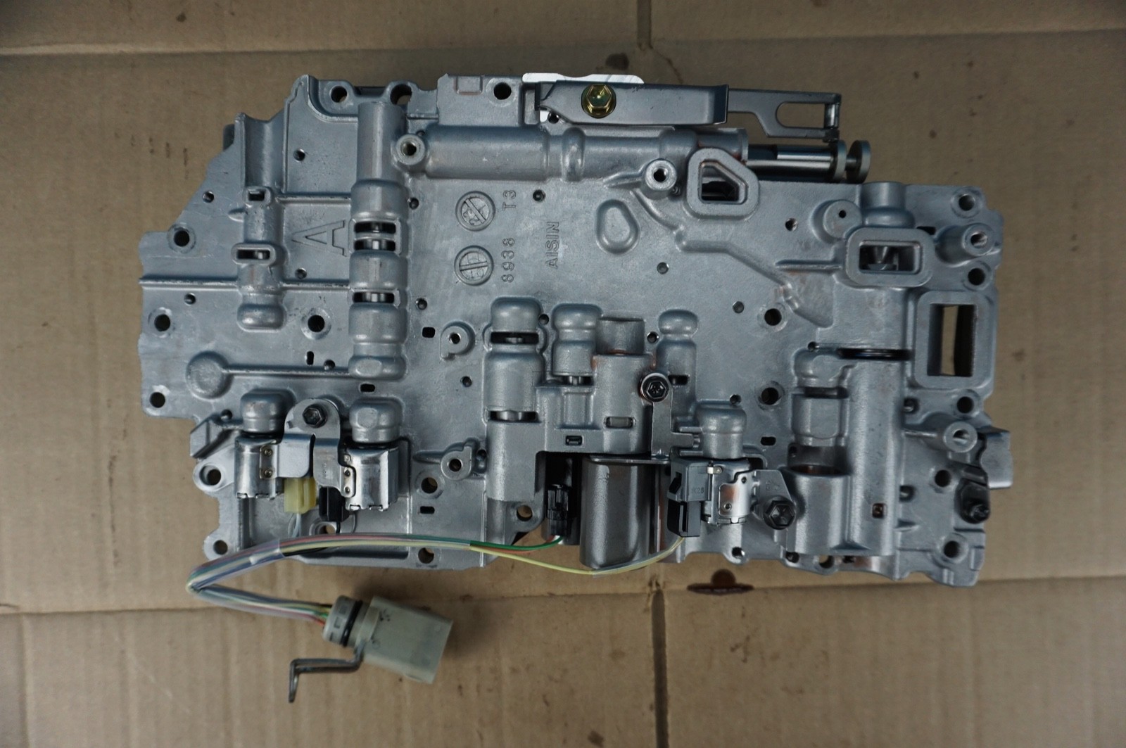 Lexus LX470 Automatic Transmission Valve Body 35410-60500