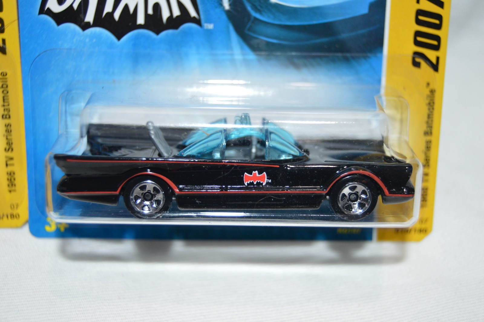 2007 Hot Wheels New Models 1966 TV Series Batmobile BATMAN 1:64 X 2