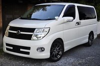 2008 / 08 NISSAN ELGRAND HIGHWAY STAR LEATHER EDITION