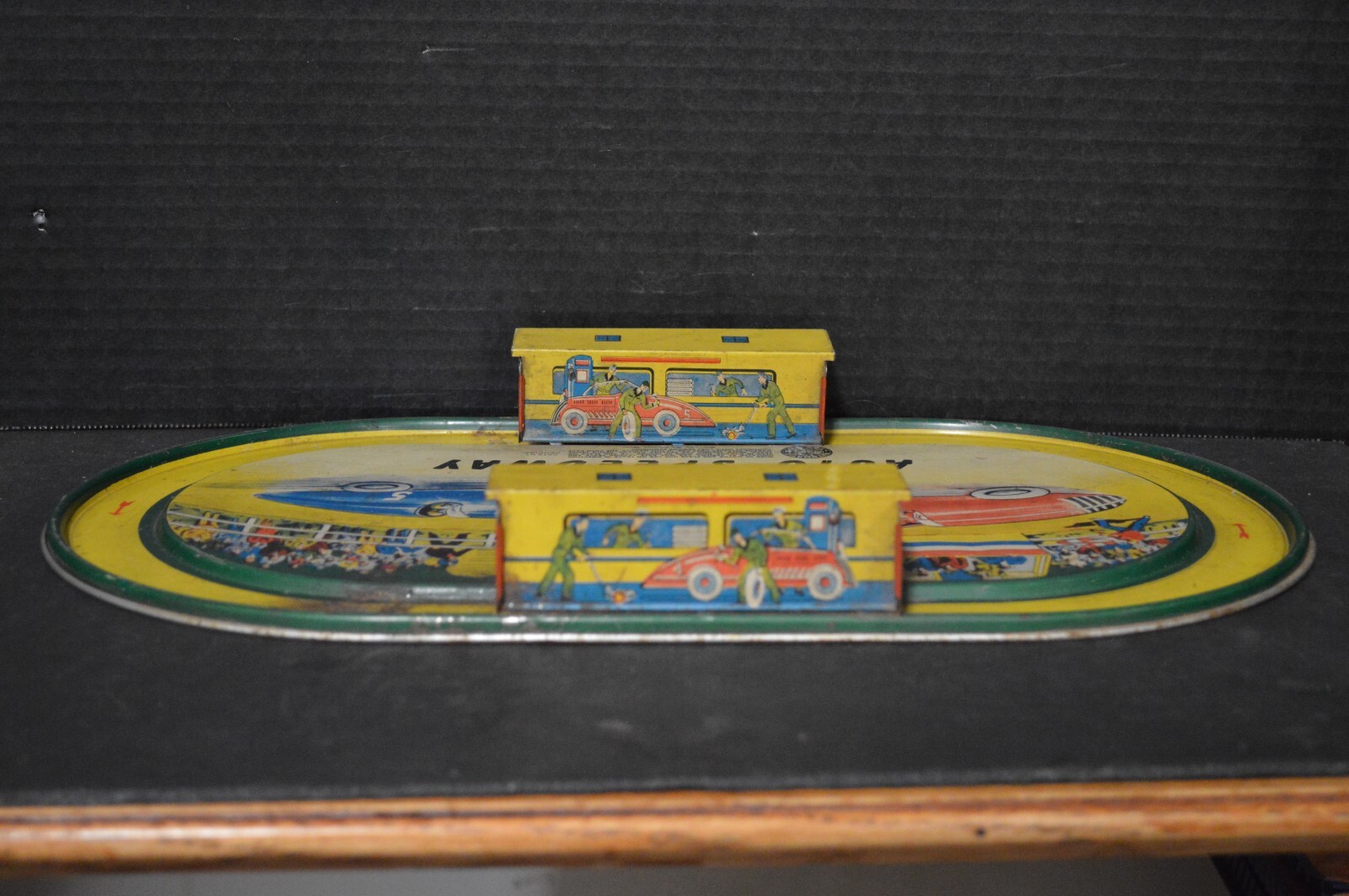 AUTO SPEEDWAY TIN TOY RACE TRACK BY AUTOMATIC TOY CO. 1950s